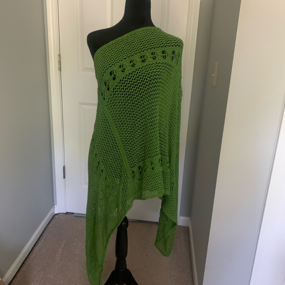 Chico's Bright Green Crochet Open-Weave Poncho